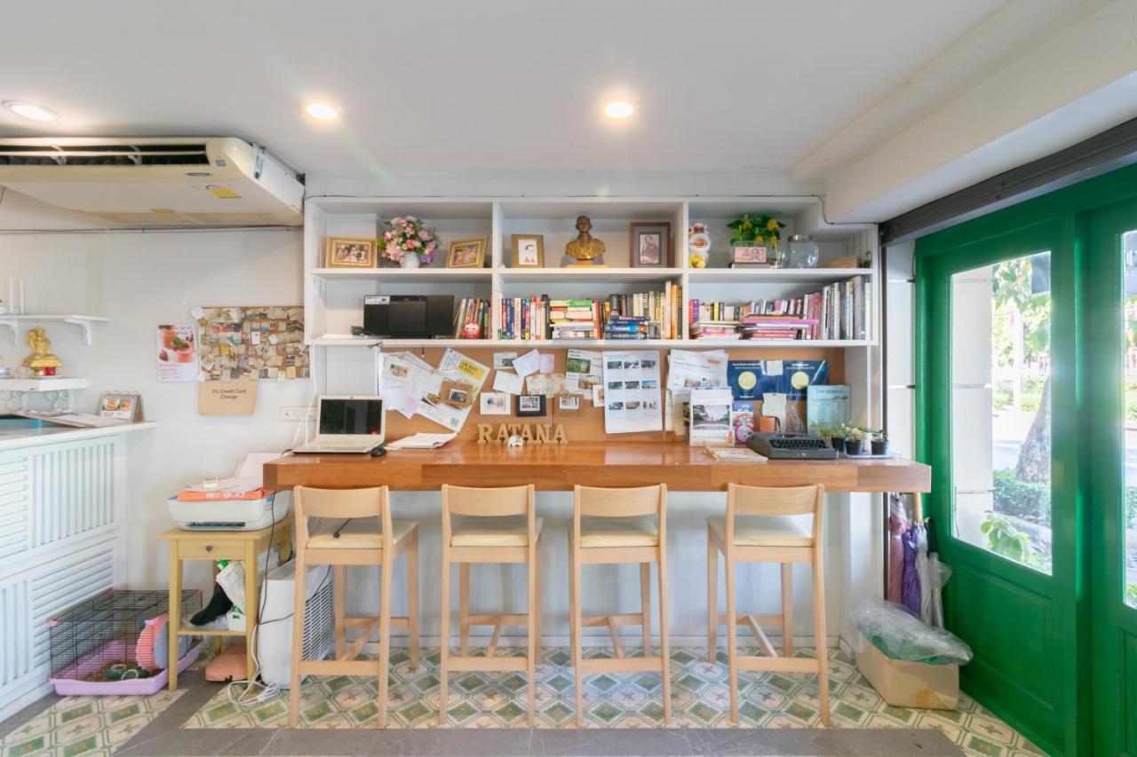Ratana Boutique Hostel Bangkok Exterior foto