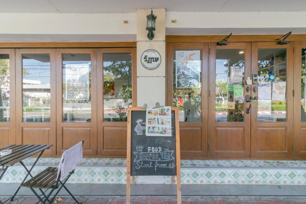 Ratana Boutique Hostel Bangkok Exterior foto